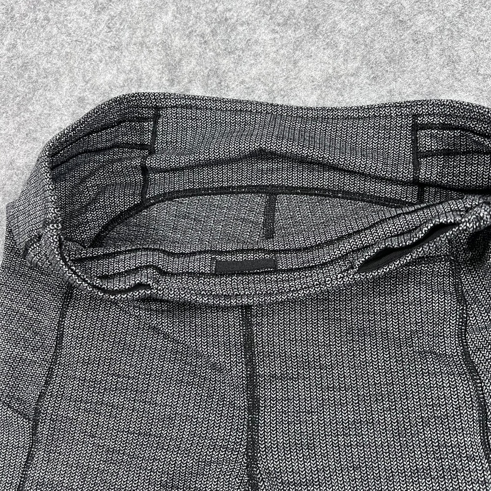 Lululemon‎ Athletic Teeny Tooth White Black Speed Up 28" Tights Women's Size 6 - Picture 2 of 8
